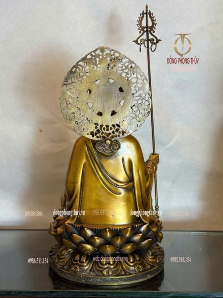 Tượng Địa Tạng Vương Bồ Tát bằng đồng