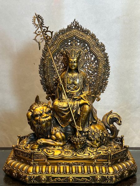 Tượng Địa Tạng vương bồ tát bằng đồng