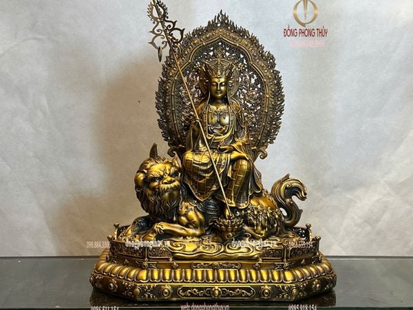Tượng Địa Tạng vương bồ tát bằng đồng