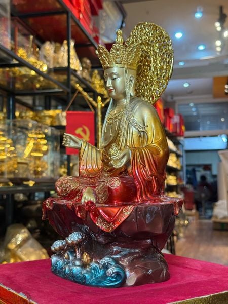 Tượng phật Địa Tạng Vương Bồ Tát bằng đồng màu sắc độc quyền chỉ có tại Phật Gia Quỳnh Trang