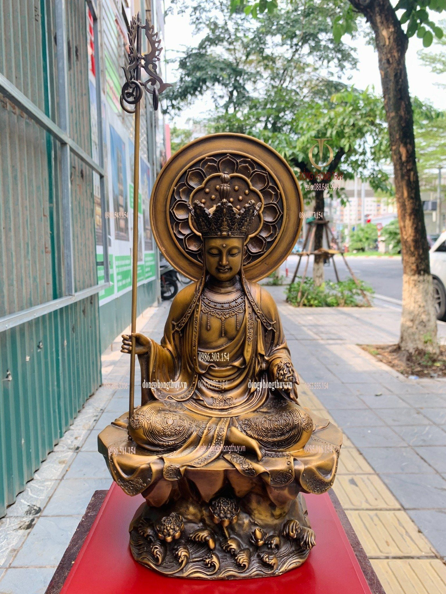 Tượng Địa Tạng Vương bằng đồng