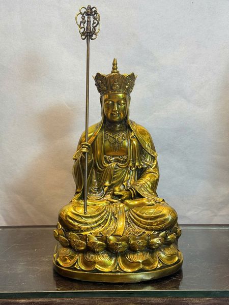 Tượng phật địa tạng vương bồ tát