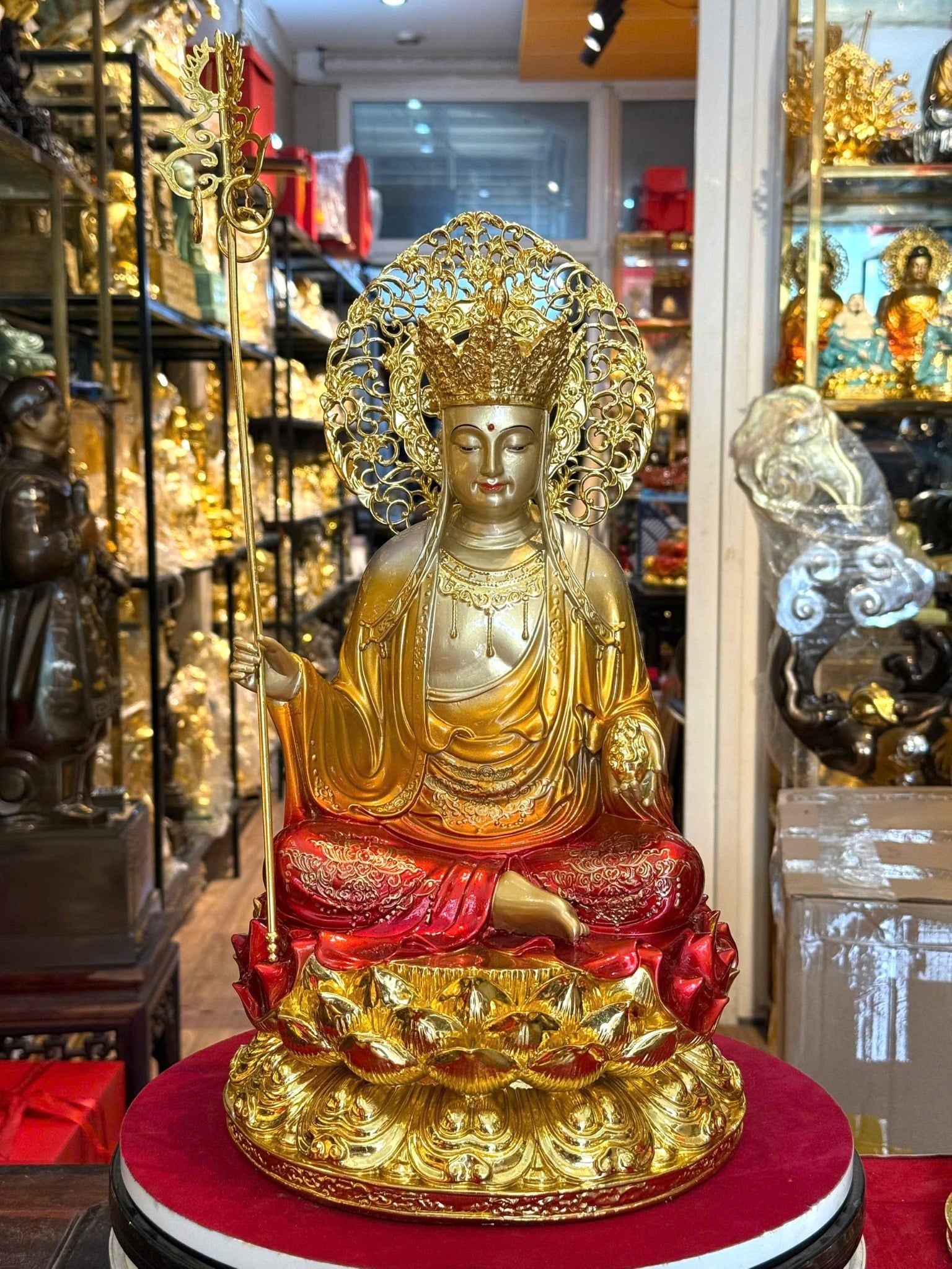 Tượng Địa Tạng Vương Bồ tát bằng đồng 45cm vẽ diện
