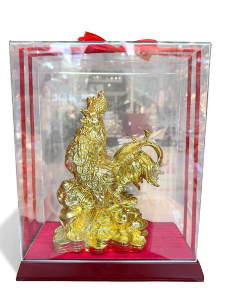 Tượng gà bằng đồng dát vàng