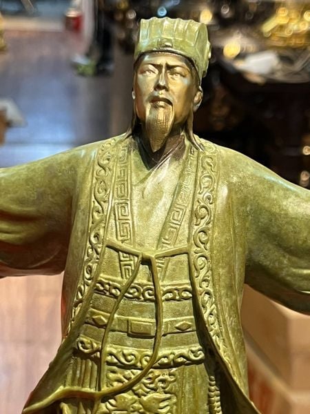 Tượng khổng minh gia cát lượng mượn gió đông