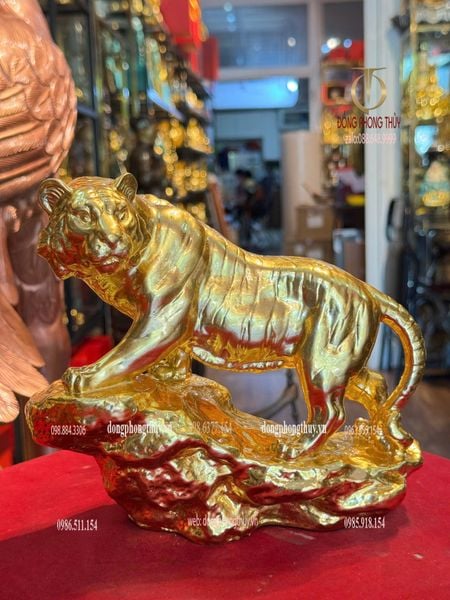 Tượng Hổ bằng đồng dát vàng 24k