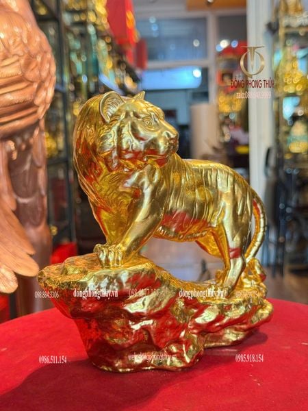 Tượng Hổ bằng đồng dát vàng 24k