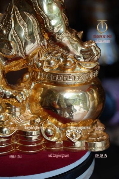 Tượng Hổ bằng đồng dát vàng 24k