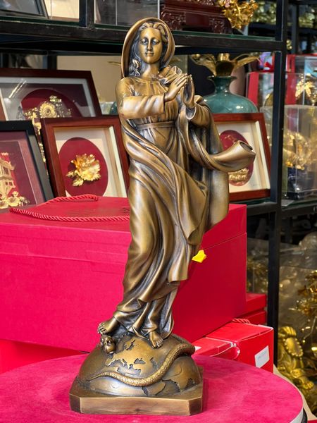 Tượng mẹ vô nhiệm bằng đồng