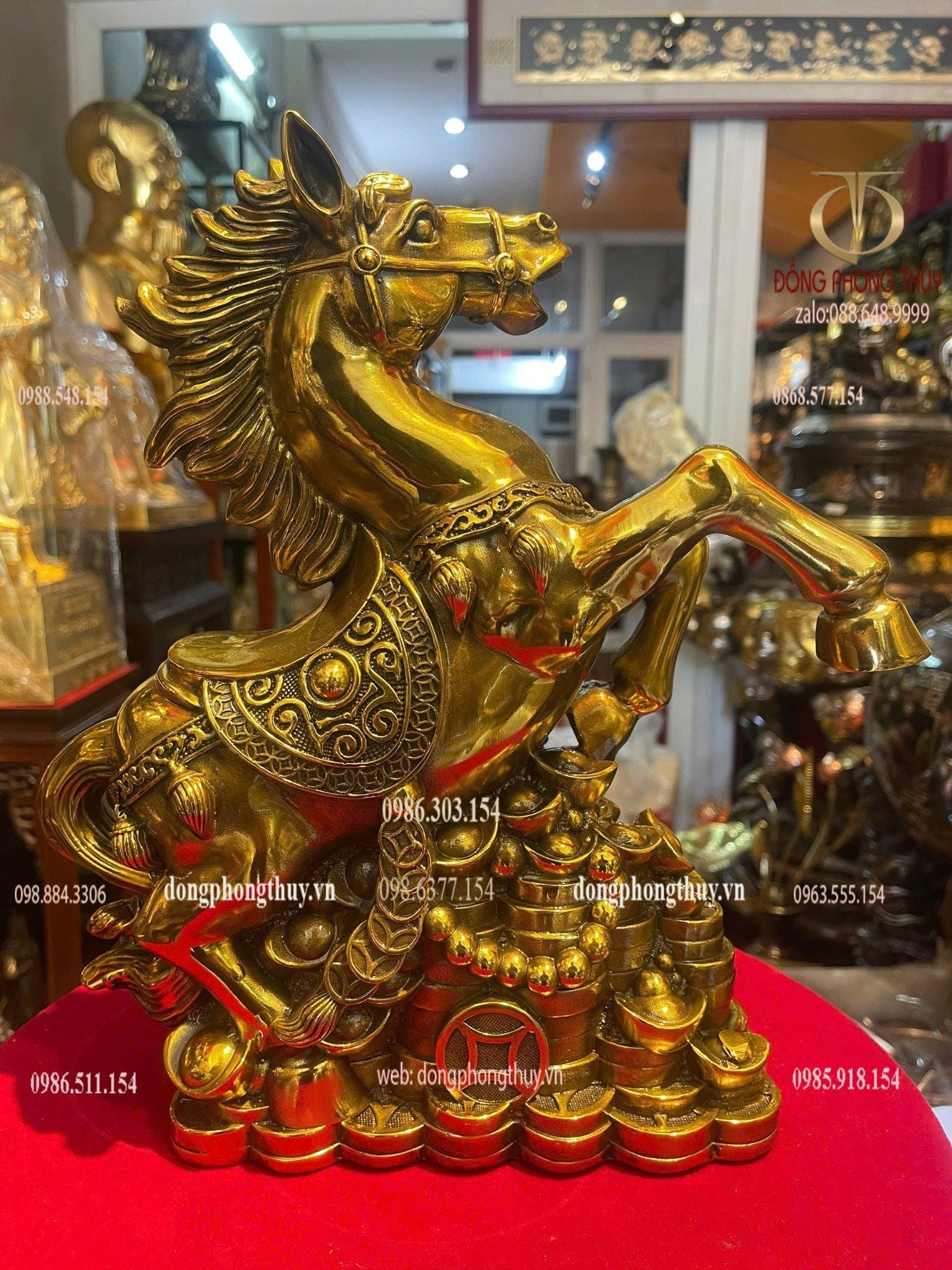 Tượng ngựa phong thủy bằng đồng