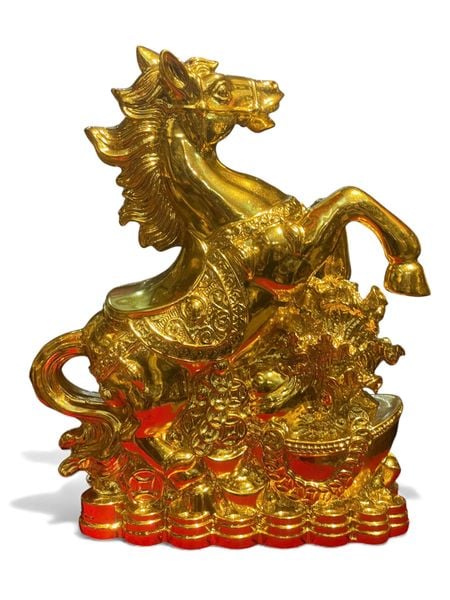 Tượng ngựa bằng đồng dát vàng