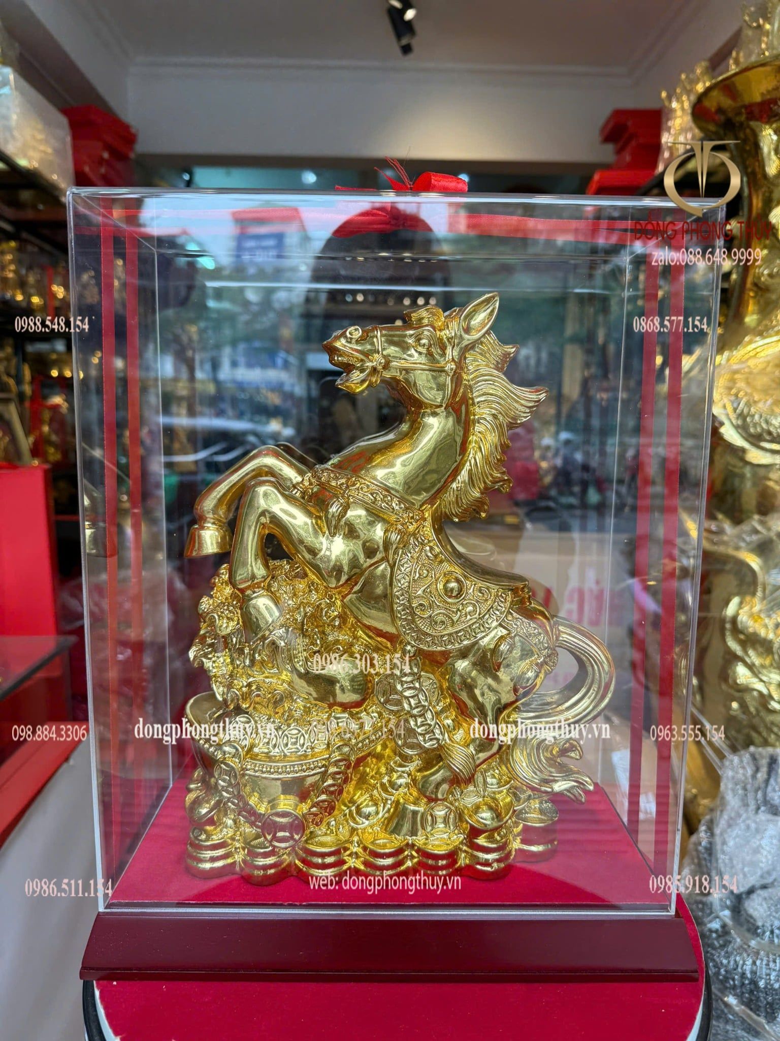 Tượng ngựa cao 32cm dát vàng nano