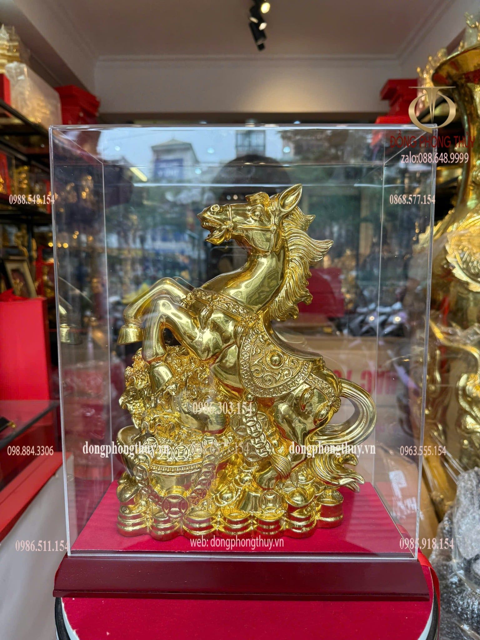 Tượng ngựa cao 32cm dát vàng nano