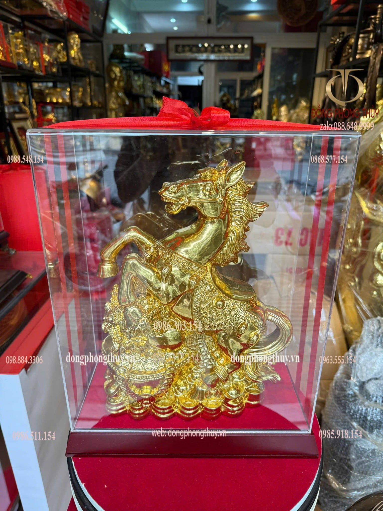 Tượng ngựa cao 32cm dát vàng nano