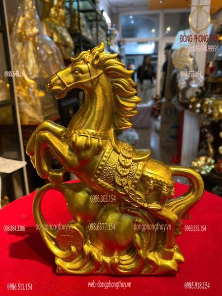 Tượng ngựa hồ lô bằng đồng