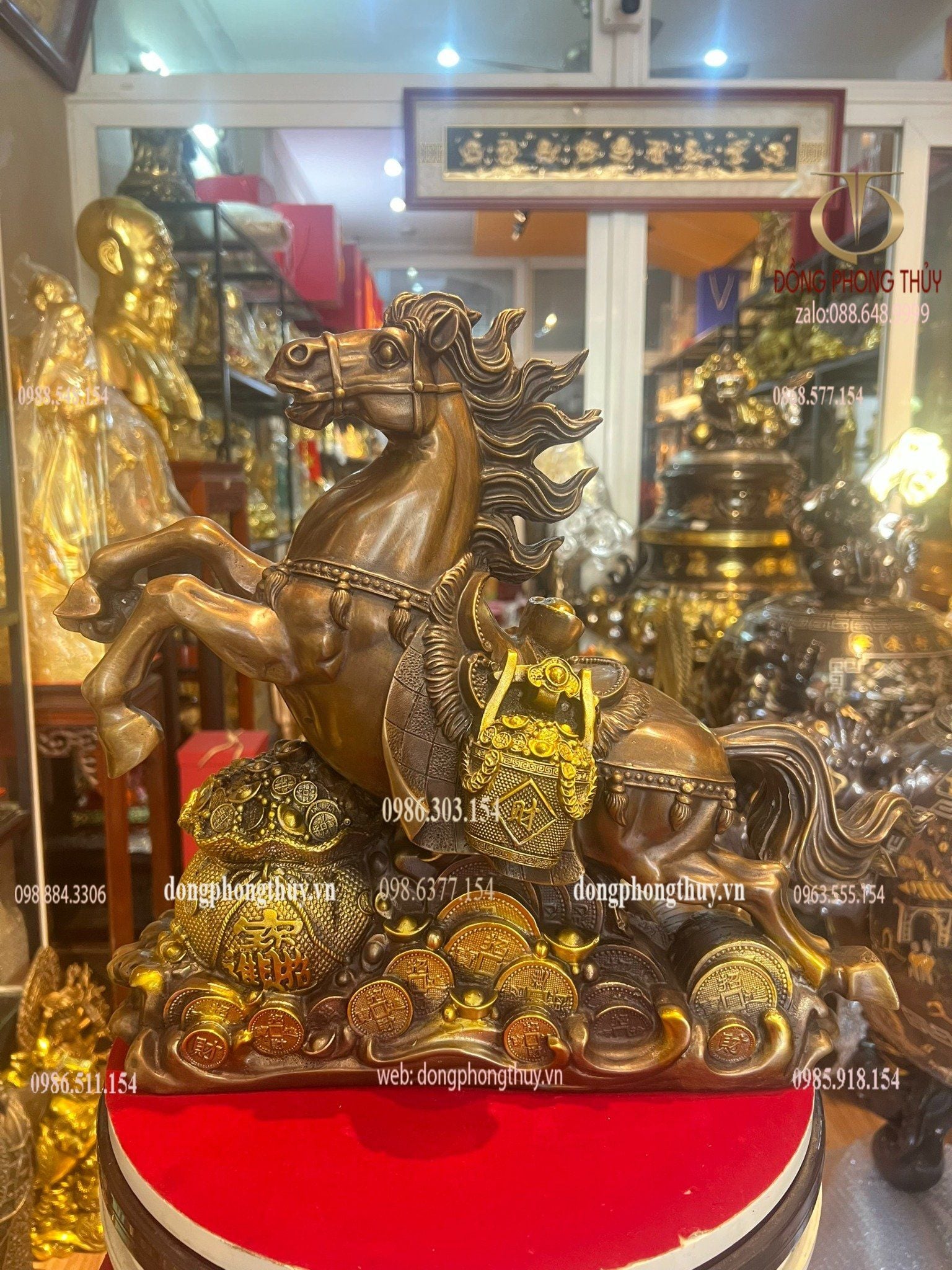 Tượng ngựa phong thủy bằng đồng