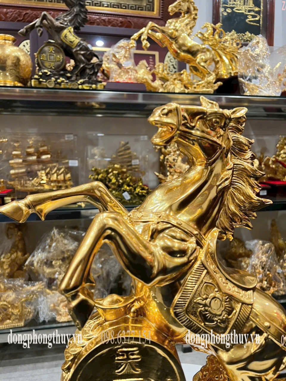 Tượng ngựa mạ vàng 24k cao 42cm nặng 12kg