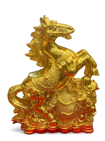 Tượng ngựa bằng đồng dát vàng nano