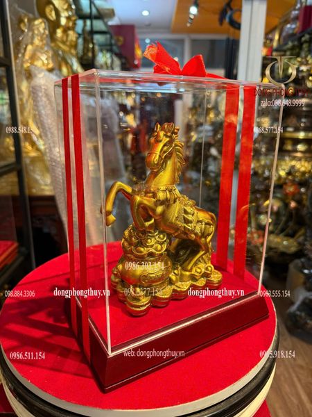 Tượng ngựa hũ tiền bằng đồng