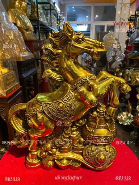 Tượng ngựa hũ tiền bằng đồng