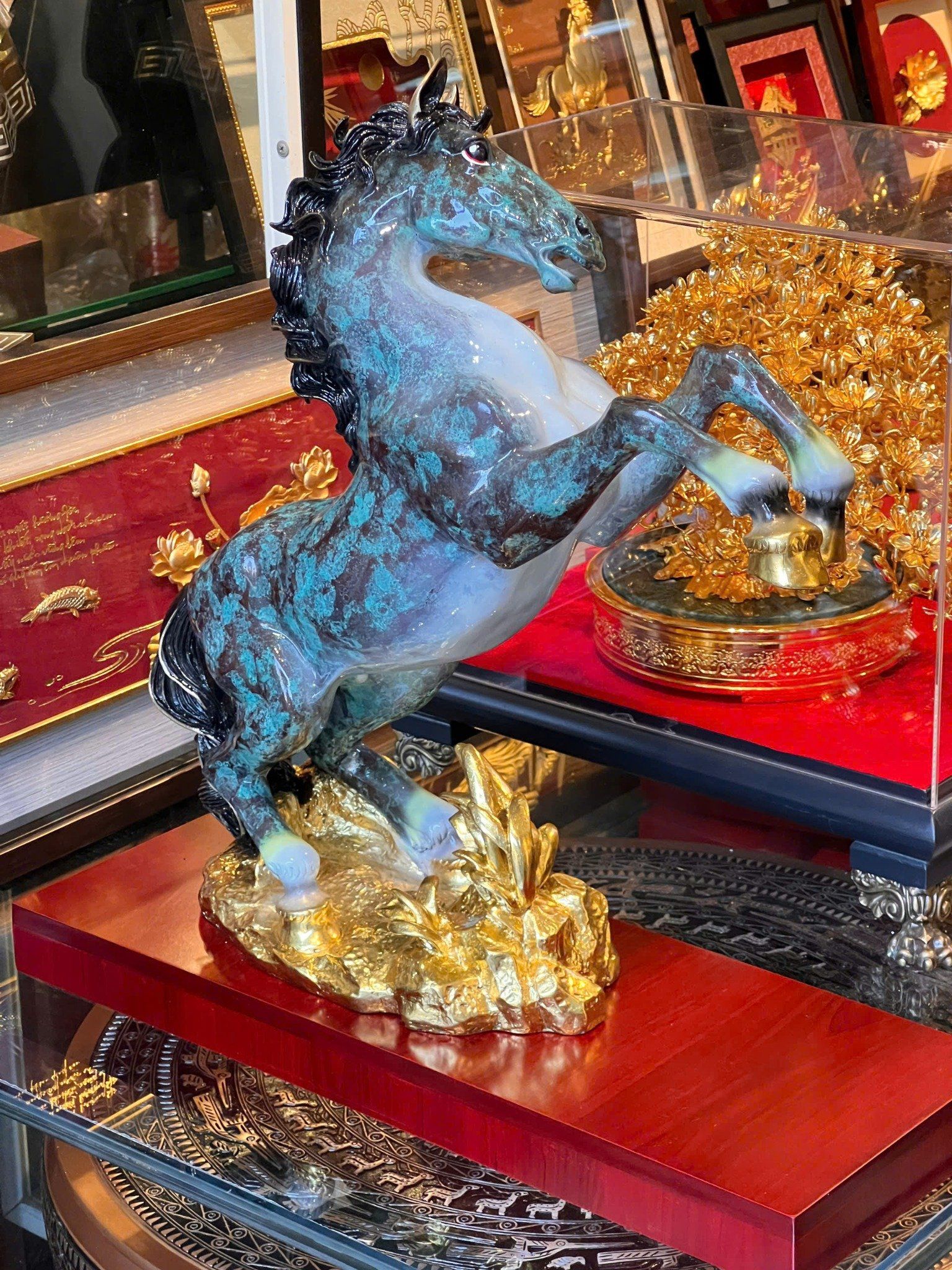 Tượng ngựa bằng đồng xanh khoáng Cao 43 ngang 49 rộng 15 nặng 7,3kg