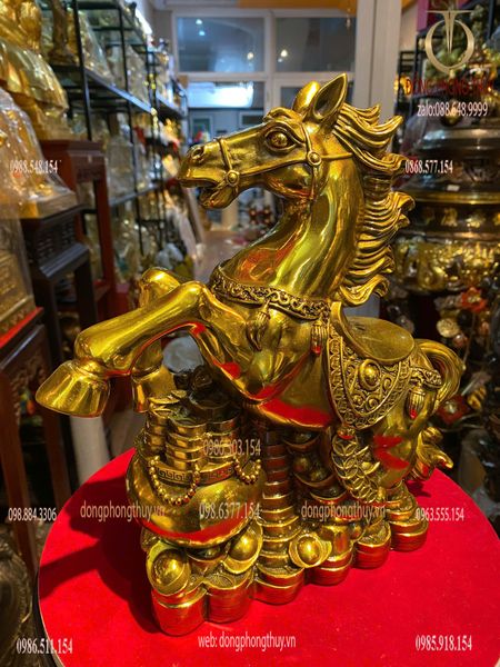 Tượng ngựa hũ tiền bằng đồng