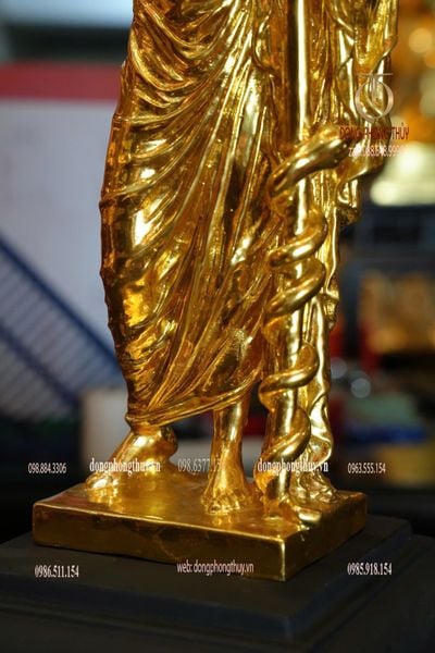 Tượng ông tổ ngành y hippocrates bằng đồng dát vàng 24k
