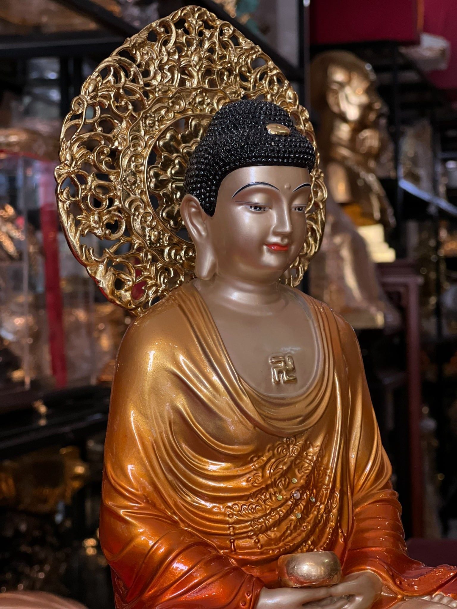Tượng A Di Đà bằng đồng