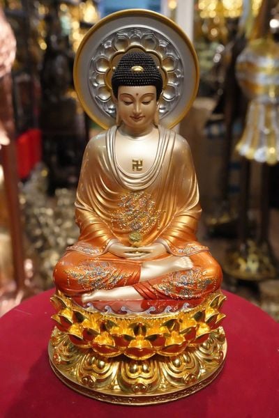 Tượng phật A Di Đà bằng đồng