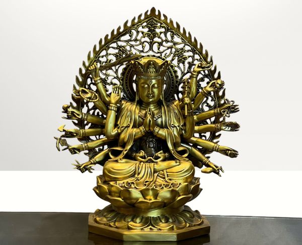 Tượng phật chuẩn đề bằng đồng 40cm chất liệu đồng vàng