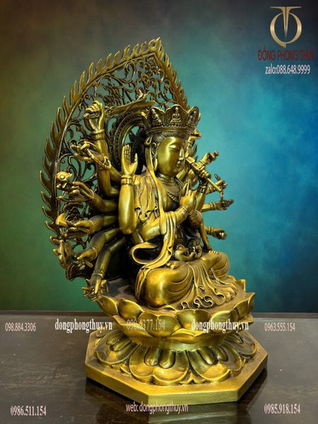 Tượng phật Chuẩn Đề bằng đồng vàng