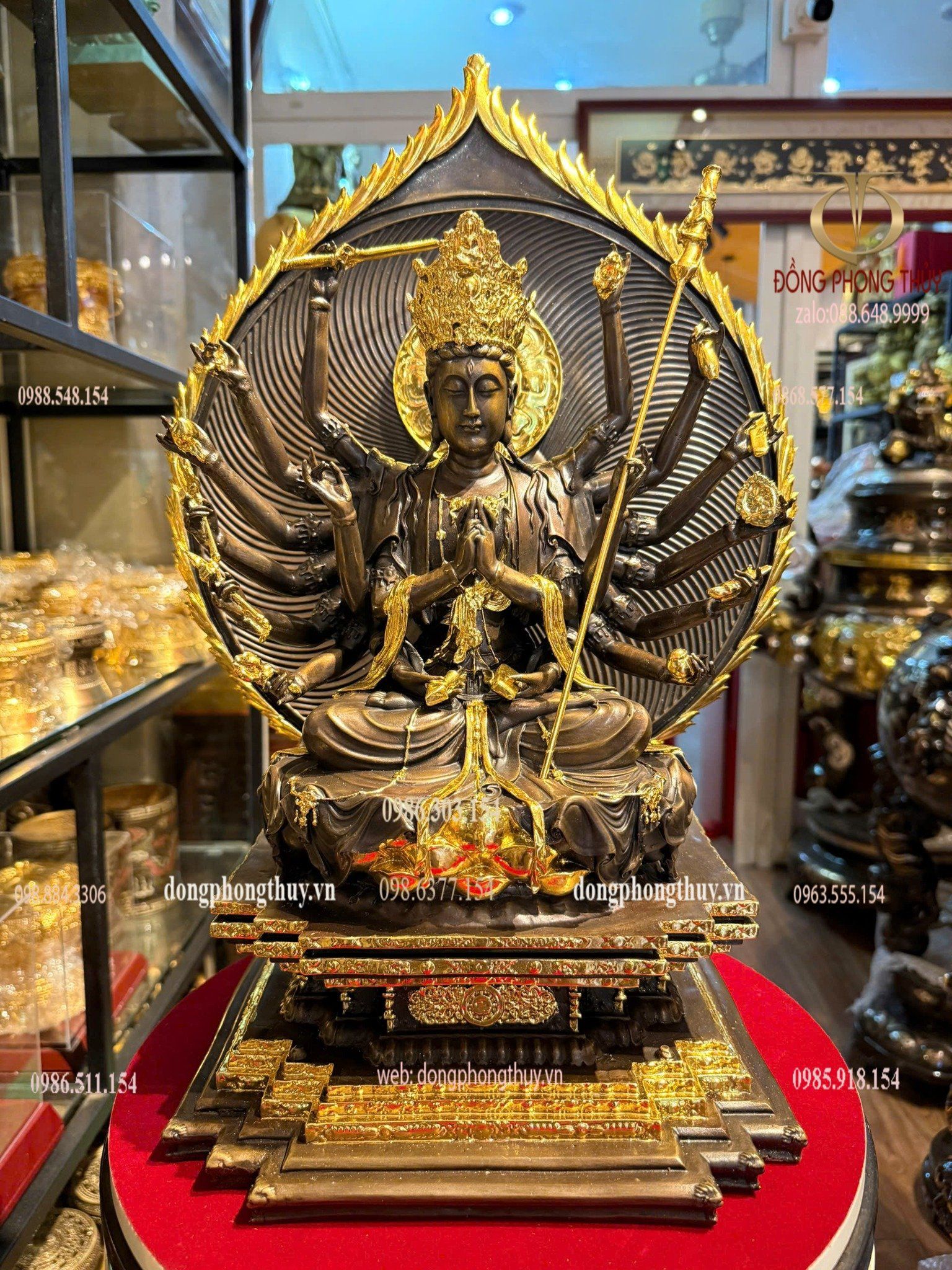 Tượng phật chuẩn đề bằng đồng dát điểm vàng