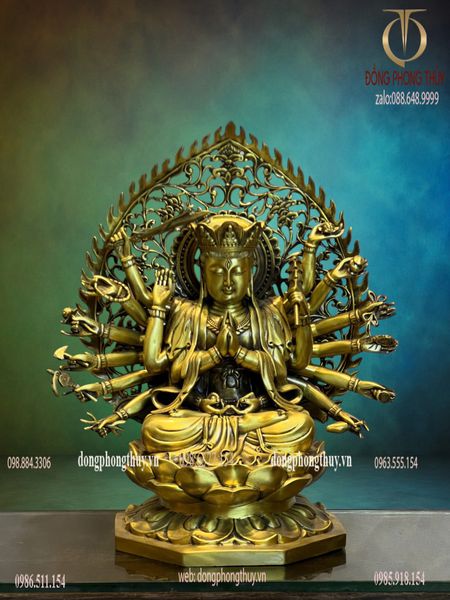 Tượng phật Chuẩn Đề bằng đồng vàng