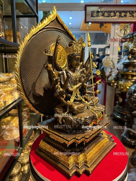 Tượng phật chuẩn đề bằng đồng dát điểm vàng