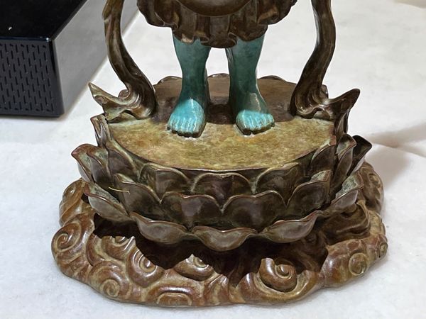 Tượng đản sanh Cao 40 nặng 5,5kg, patina màu thủ công vân hỏa biến độc bản