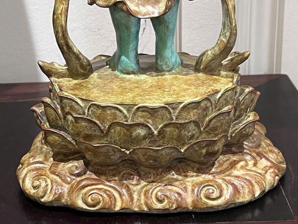 Tượng đản sanh Cao 40 nặng 5,5kg, patina màu thủ công vân hỏa biến độc bản