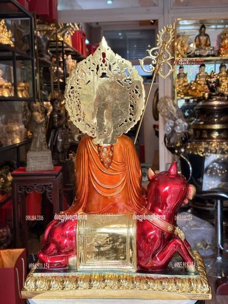 Tượng địa tạng vương bồ tát bằng đồng