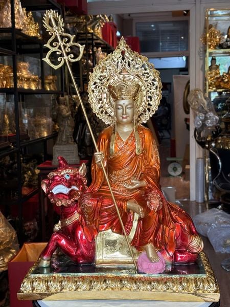 Tượng địa tạng vương bồ tát bằng đồng