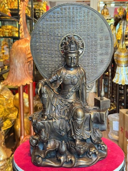 Tượng phật quan âm tự dại bằng đồng hun