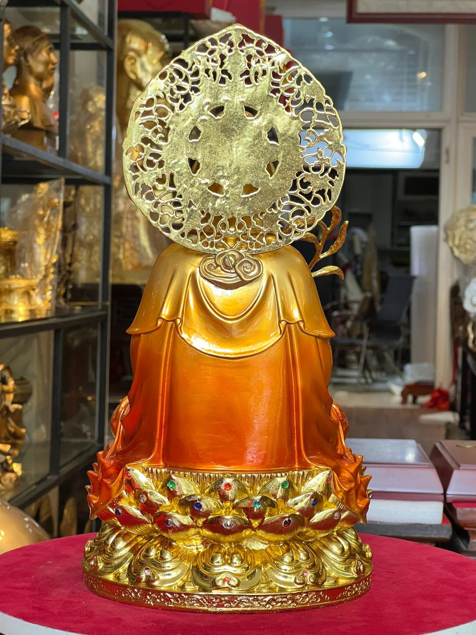 Tượng quan âm bằng đồng