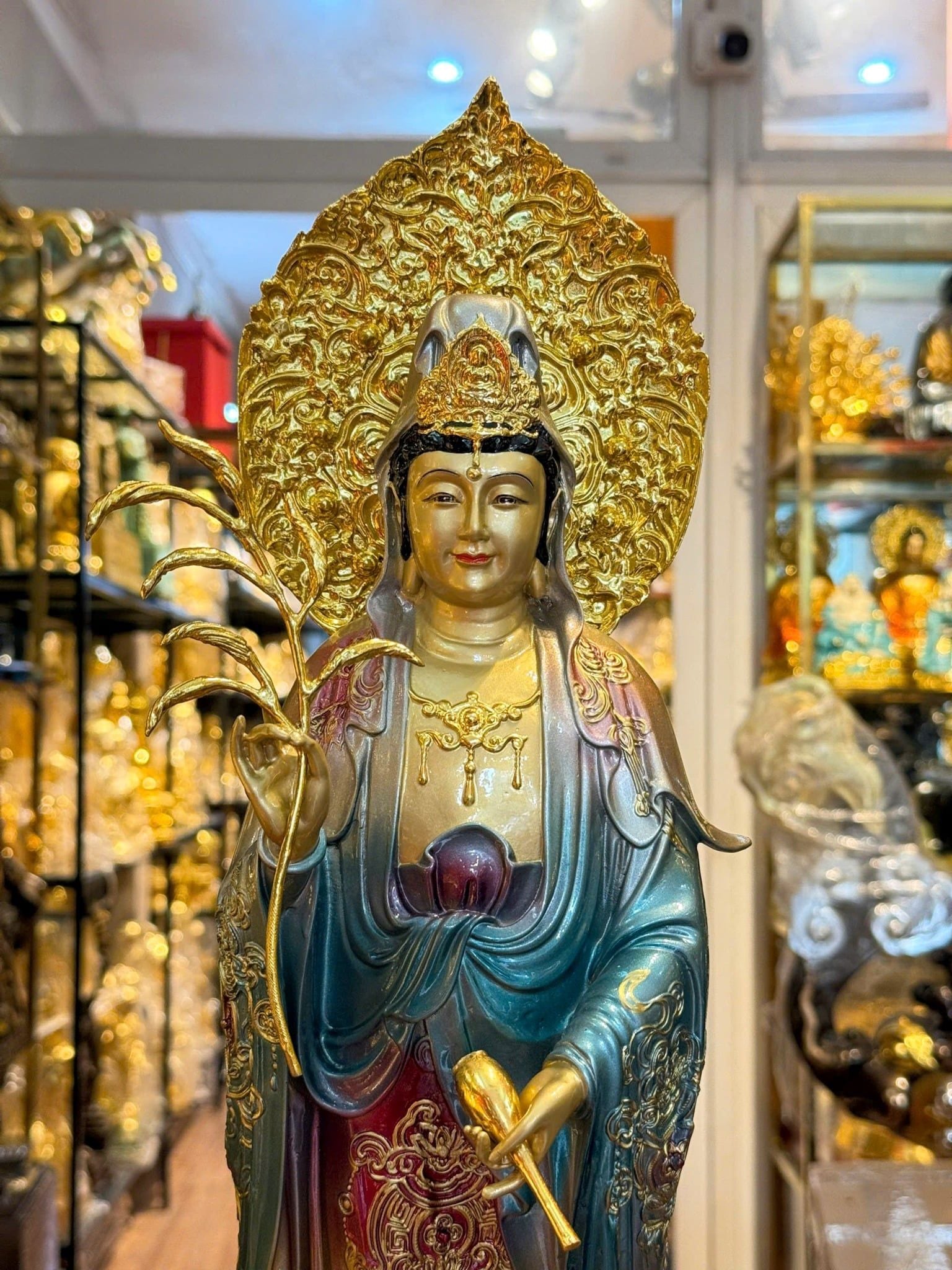 Tượng phật quan âm 49cm