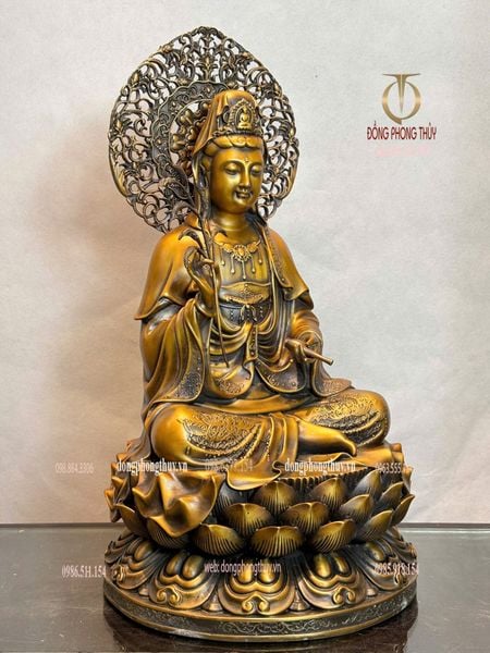 Tượng phật Quan Âm hào quang cao 45cm màu hun giả cổ