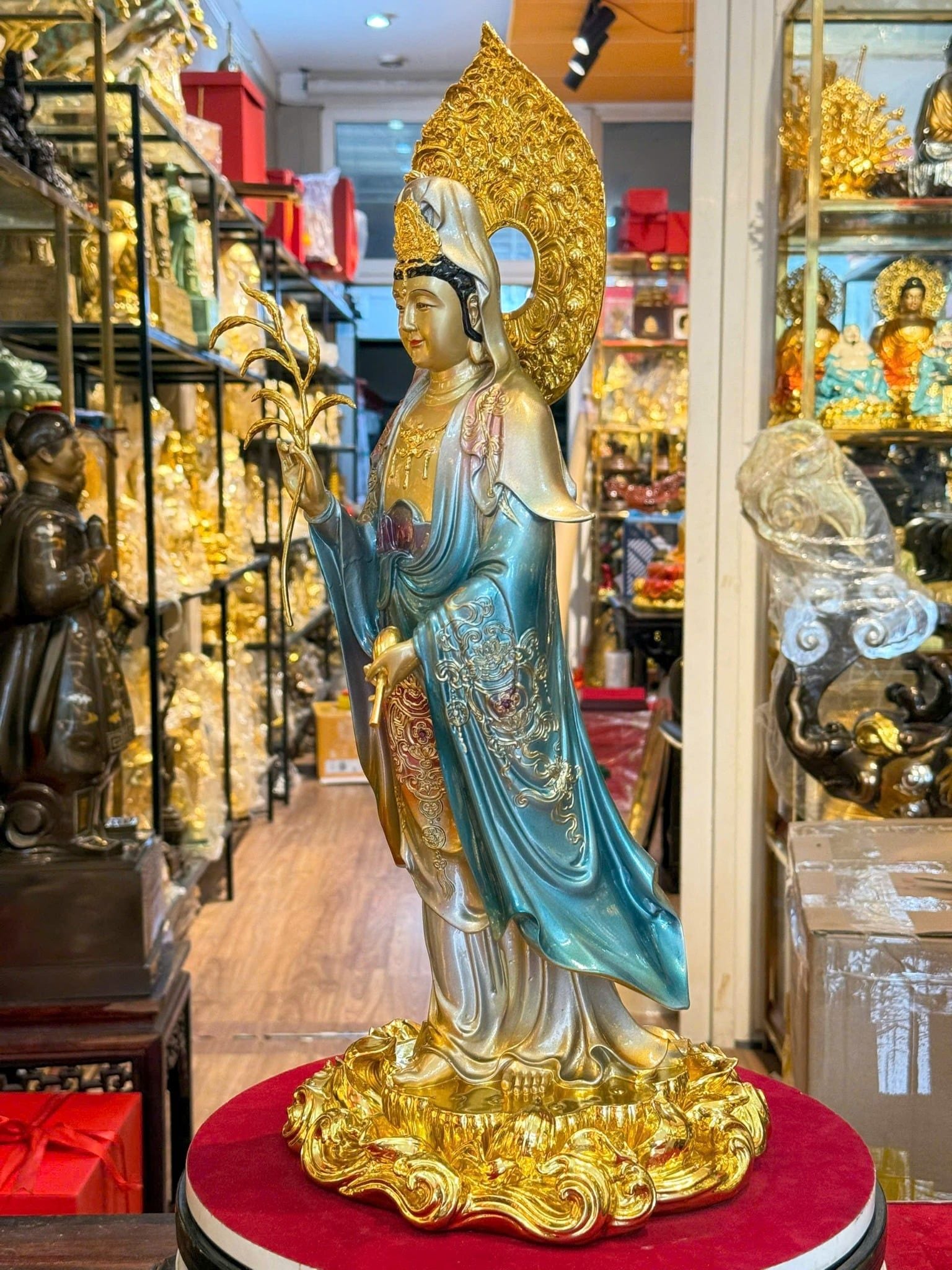 Tượng phật quan âm 49cm