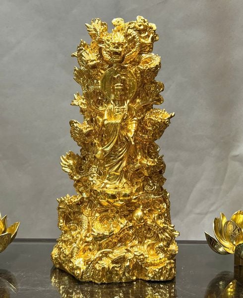 Tượng phật Quan Âm