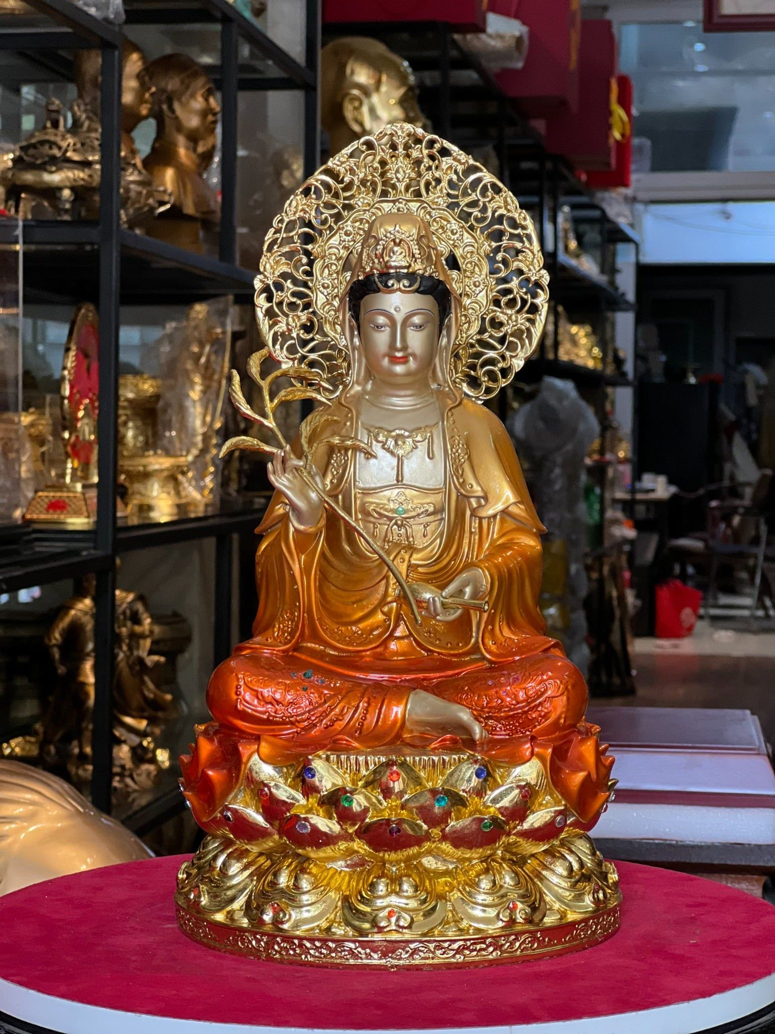 Tượng quan âm bằng đồng
