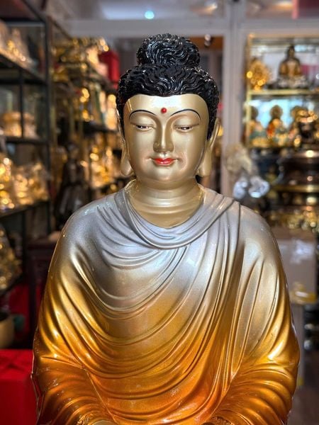 Tượng phật Thích Ca bằng đồng