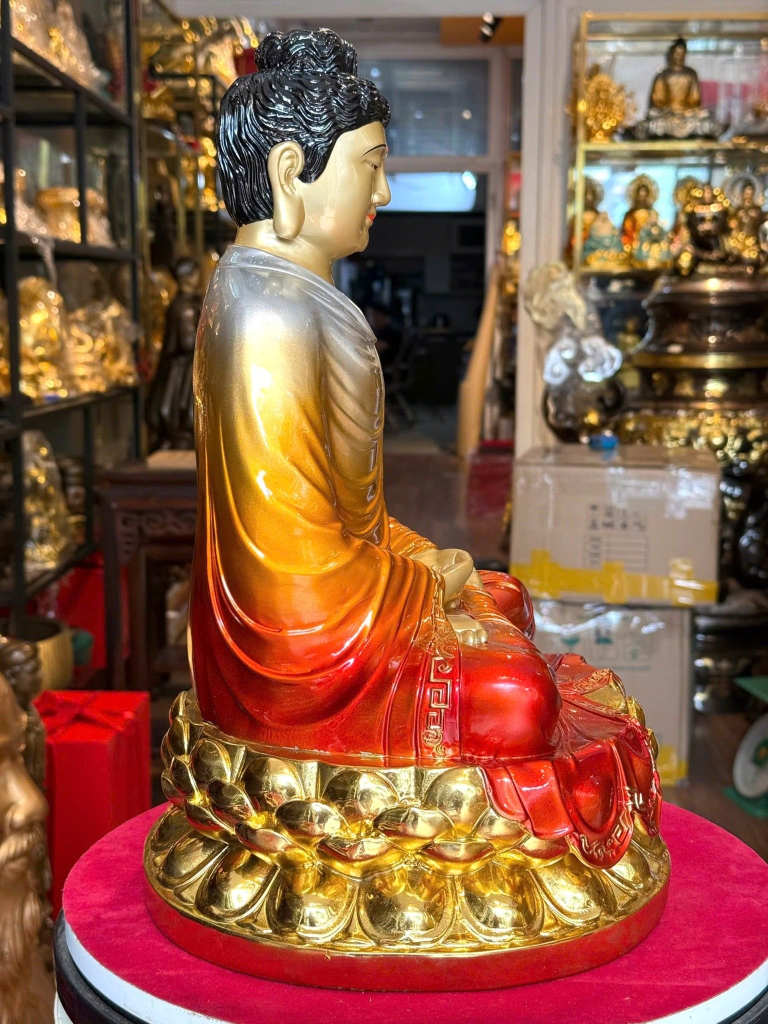 Tượng phật Thích Ca bằng đồng