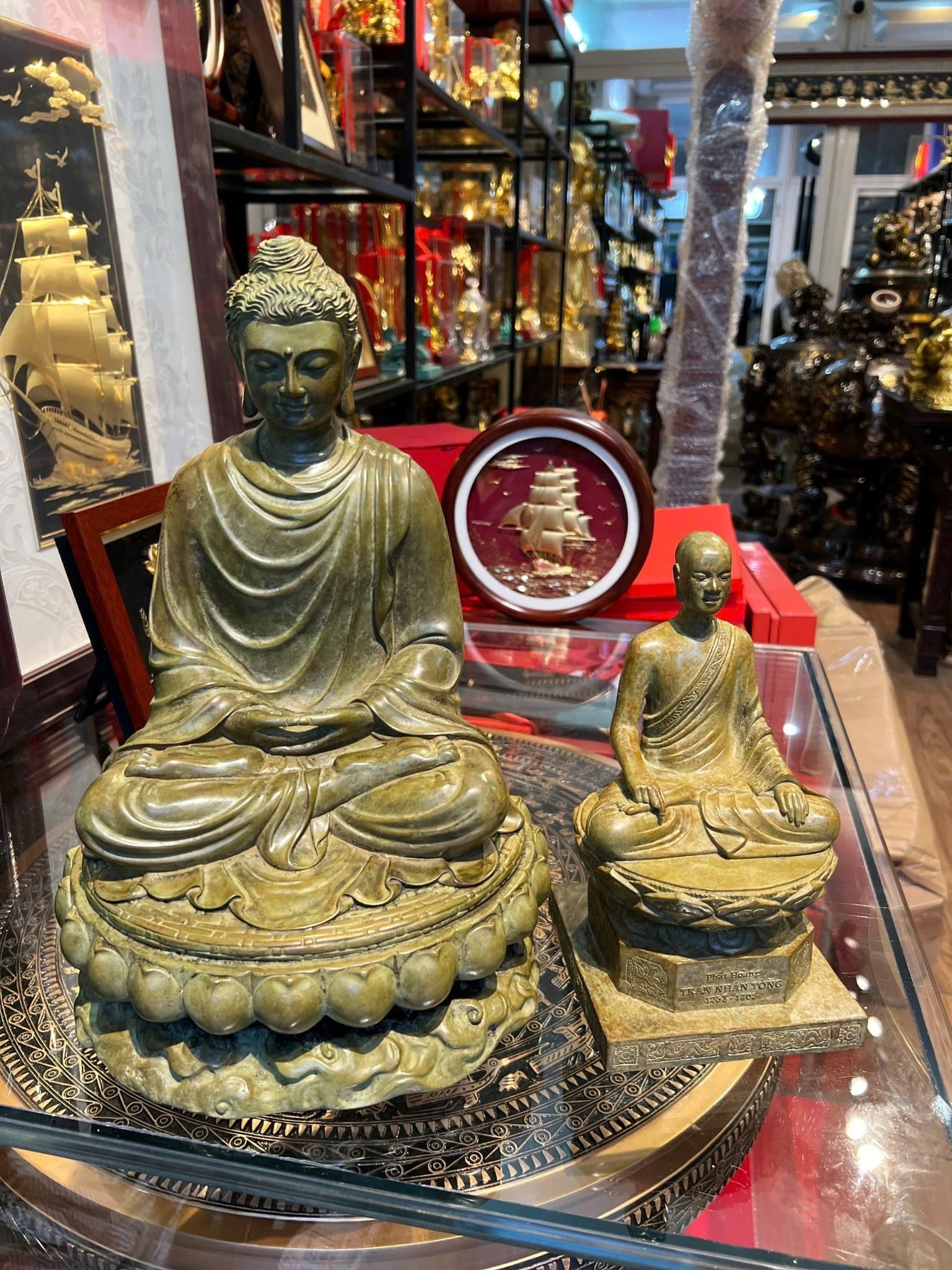 Tượng phật thích ca cao 35 ngang 23 nặng 8,5kg