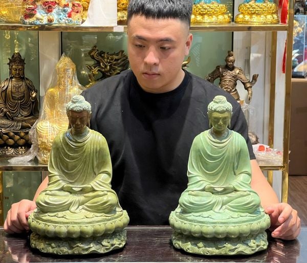 Tượng phật Thích Ca Mâu Ni