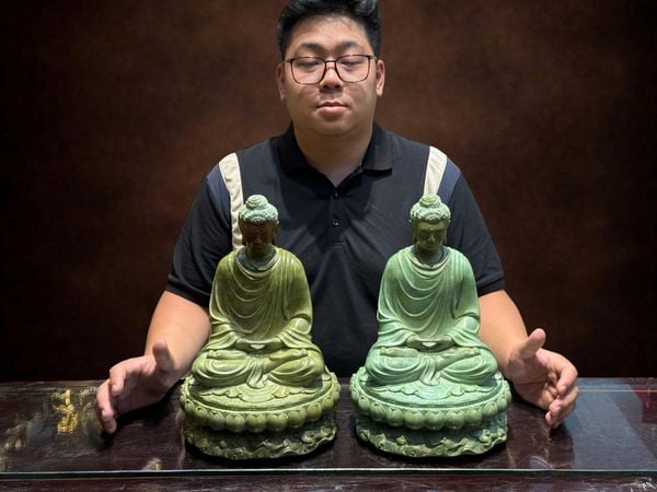 Tượng phật Thích Ca bằng đồng patina